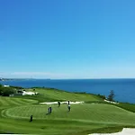 At Lighthouse Golf By Parnas Estate Baltjik
