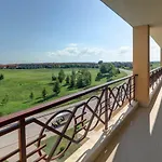Lägenhetshotell At Lighthouse Golf By Parnas Estate *