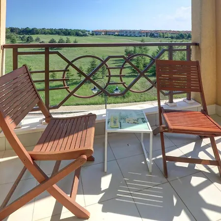 Апарт-отель At Lighthouse Golf By Parnas Estate *