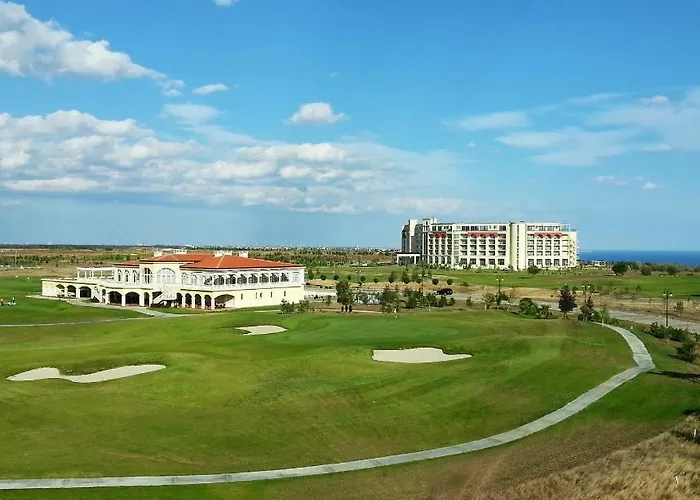 Appart hôtel At Lighthouse Golf By Parnas Estate