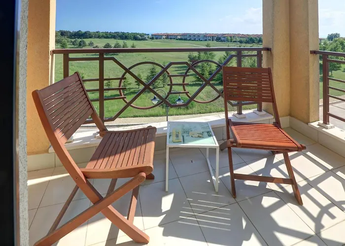 Appart hôtel At Lighthouse Golf By Parnas Estate *