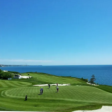At Lighthouse Golf By Parnas Estate 발치크