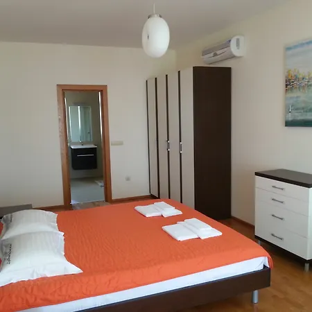Aparthotel At Lighthouse Golf By Parnas Estate Balchik
