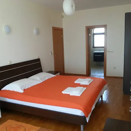 Aparthotel At Lighthouse Golf By Parnas Estate Balchik