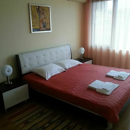 At Lighthouse Golf By Parnas Estate *