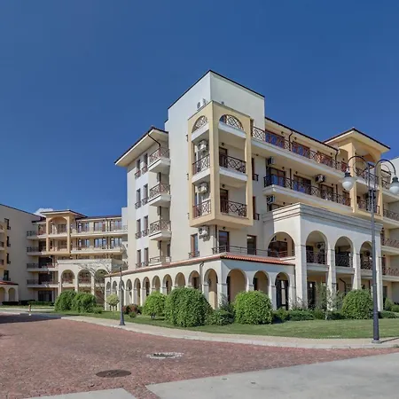 At Lighthouse Golf By Parnas Estate Ξενοδοχείο με διαμερίσματα