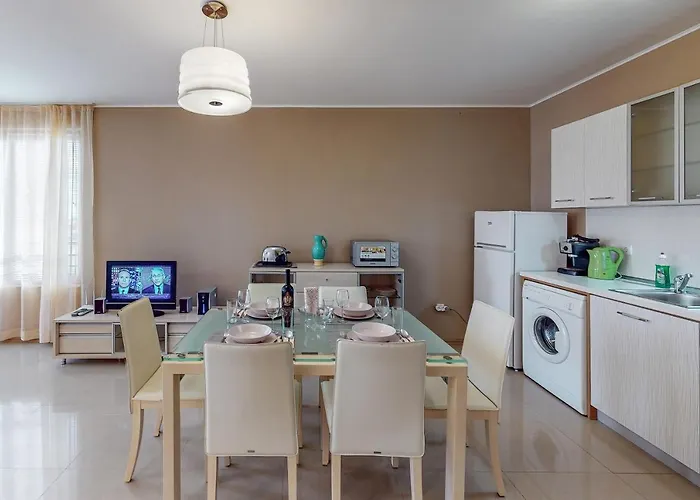 At Lighthouse Golf By Parnas Estate 아파트호텔 *