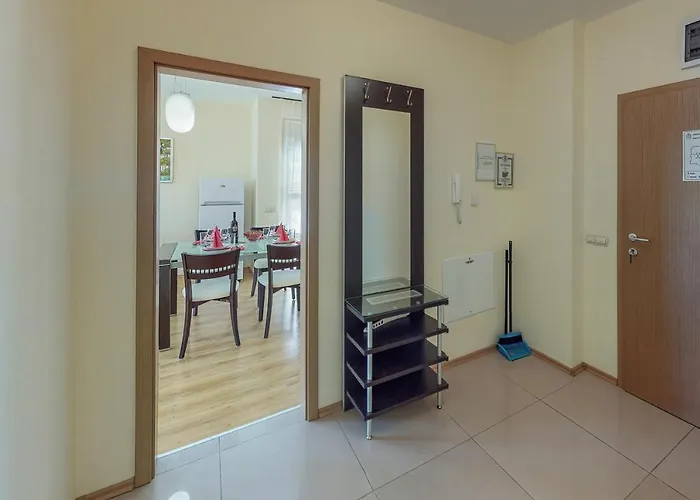 At Lighthouse Golf By Parnas Estate 아파트호텔 발치크